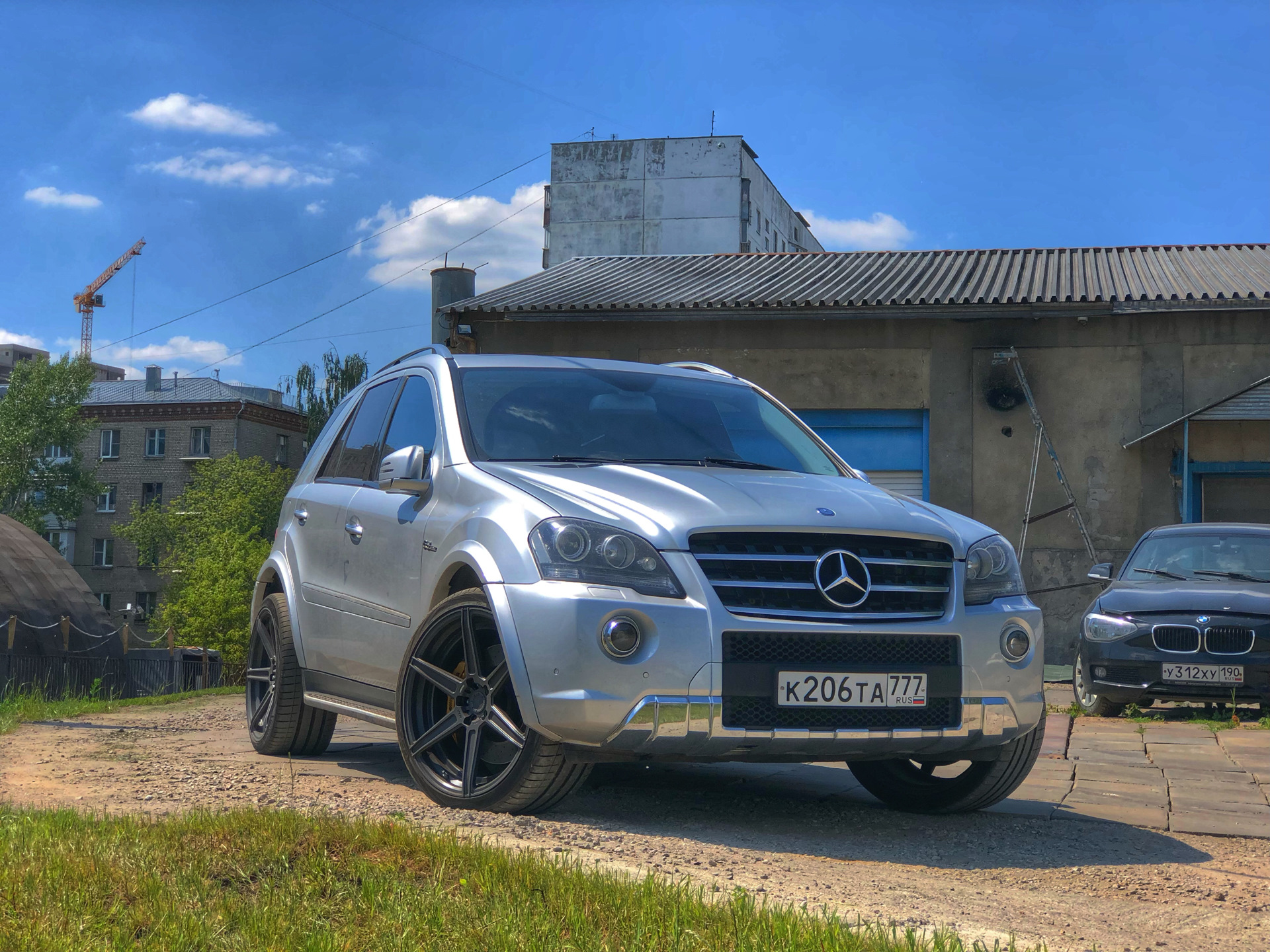 Mercedes Benz ml 63 AMG w164