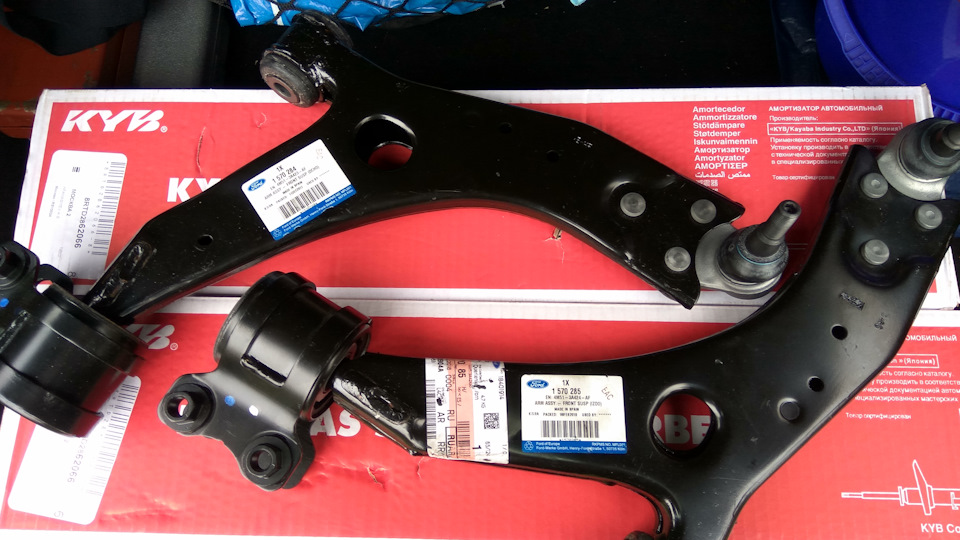 Фото в бортжурнале Ford Focus Hatchback II. Запчасти на фото: 1570285