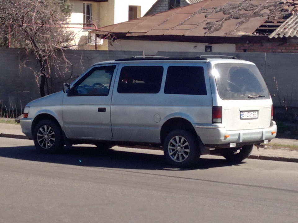 Приподнять передок — Dodge Caravan II, 3 л, 1992 года | своими руками ...