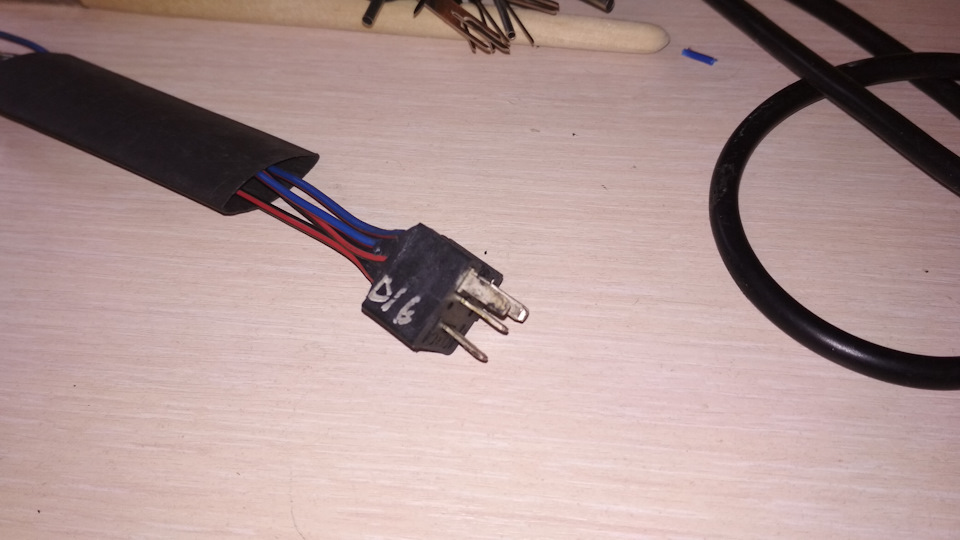 Разъём для подключения — Lada Granta