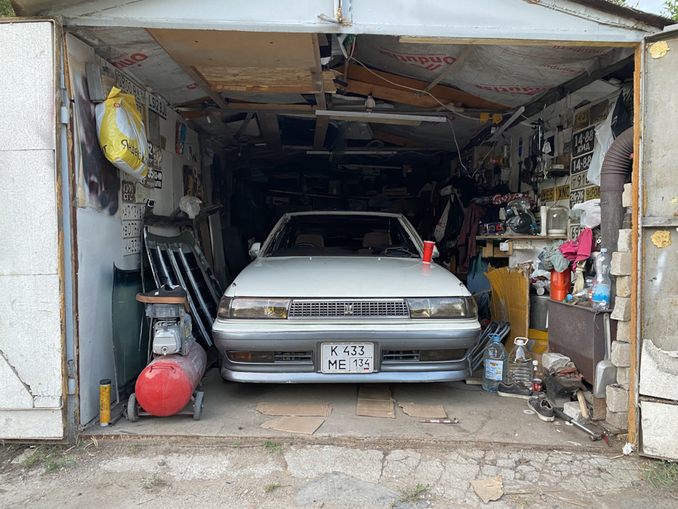 <3 — Toyota Cresta (80)