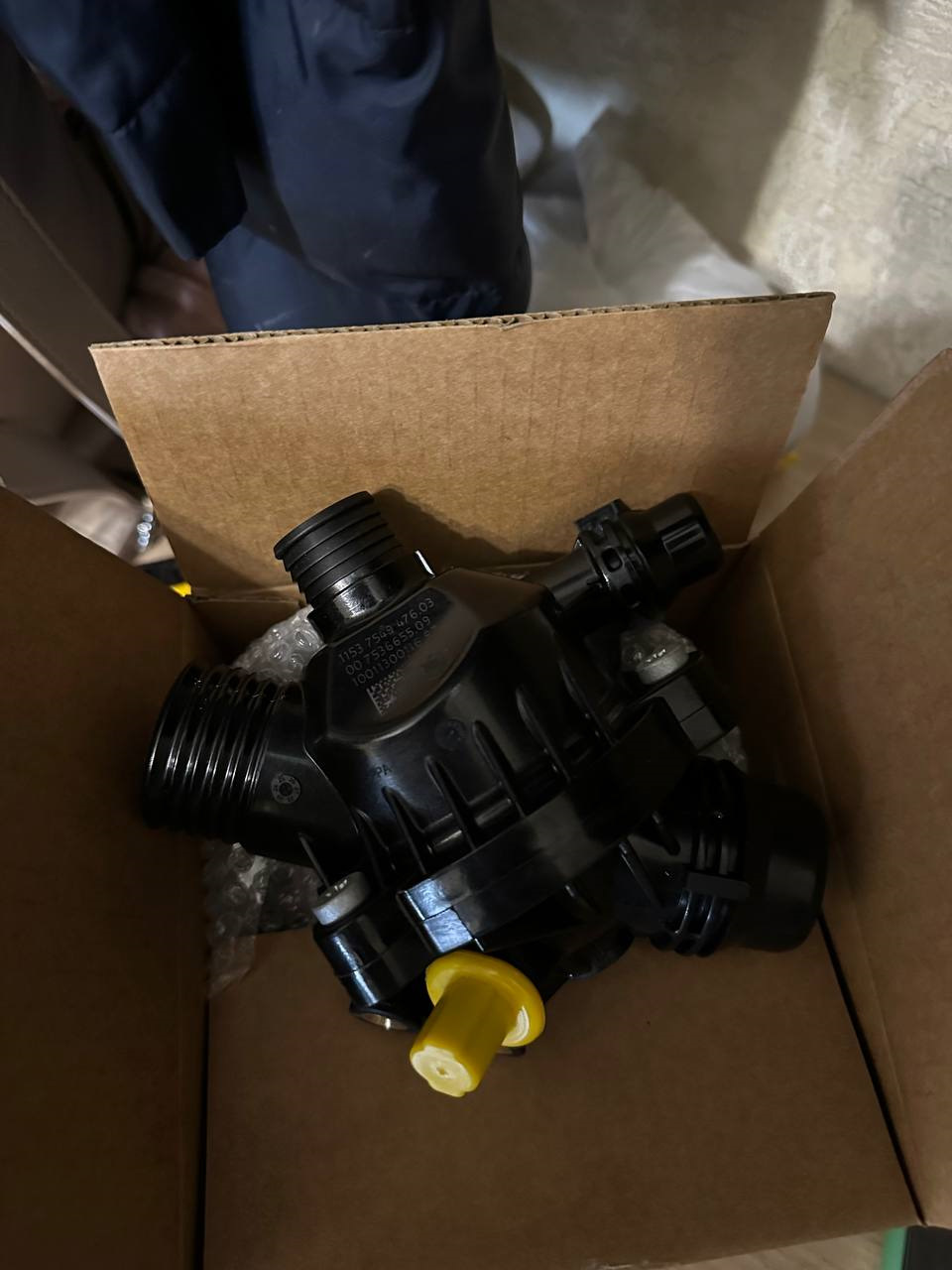 Потек антифриз. Часть 1. — BMW 5 series (E60), 2,5 л, 2007 года ...