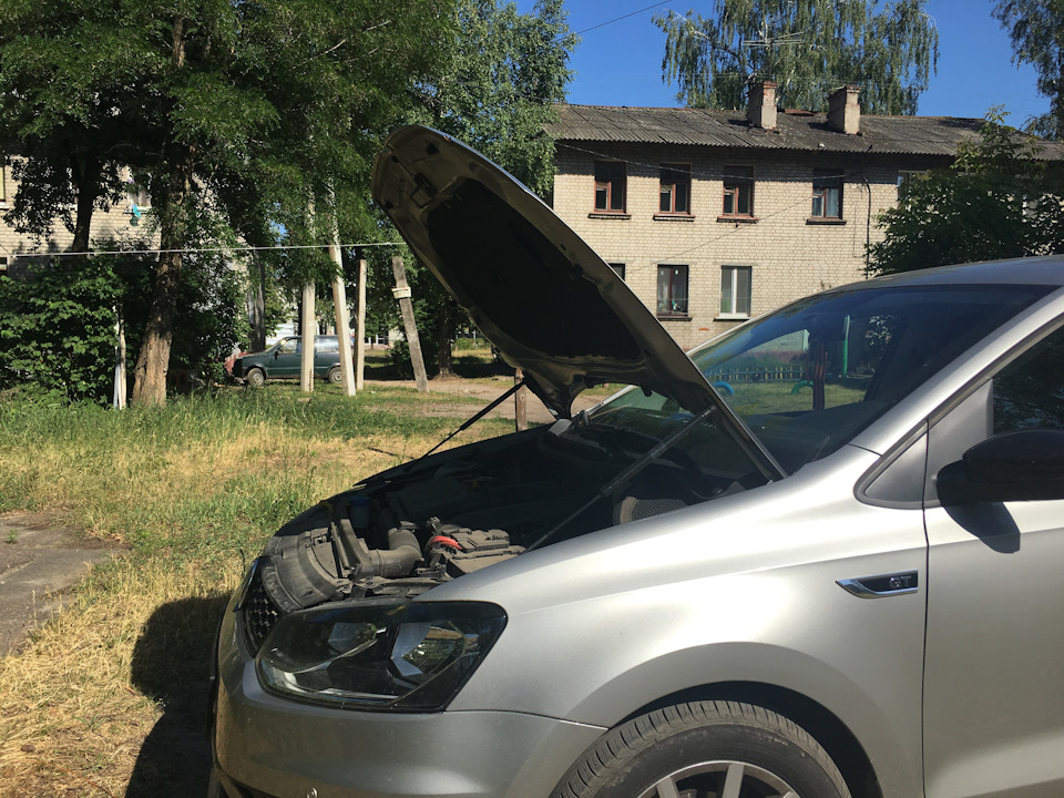 Упс ай дид ит эгейн. — Volkswagen Polo Sedan GT, 1,4 л, 2017 года ...