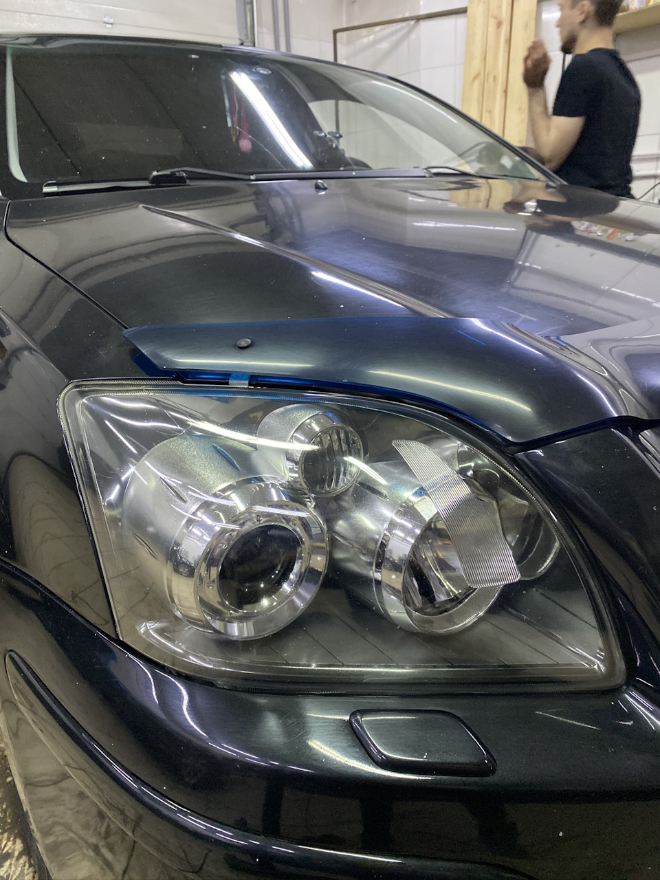 Устранение запотевания фар и замена линз на Toyota Avensis — FaraOn на ...