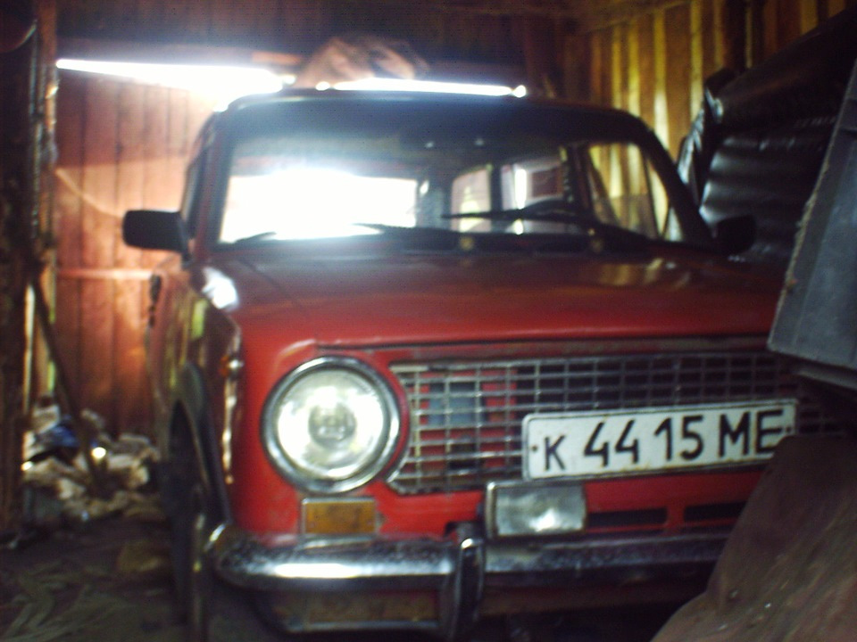 Photo from the logbook GAZ 21. Found on photo: K441S