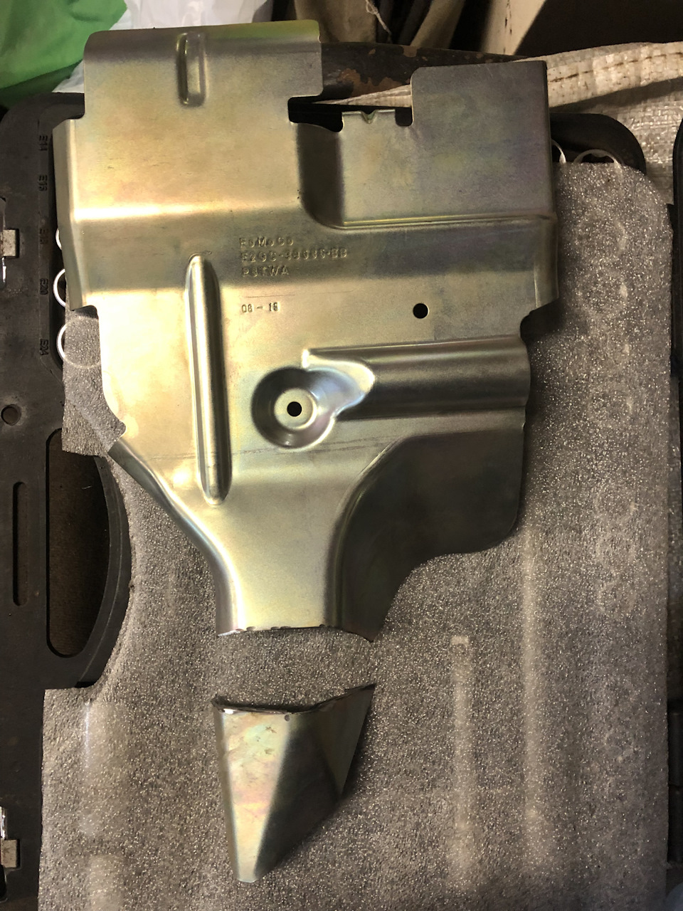 Процесс подгонки кожуха номер 1 — Ford Mondeo V