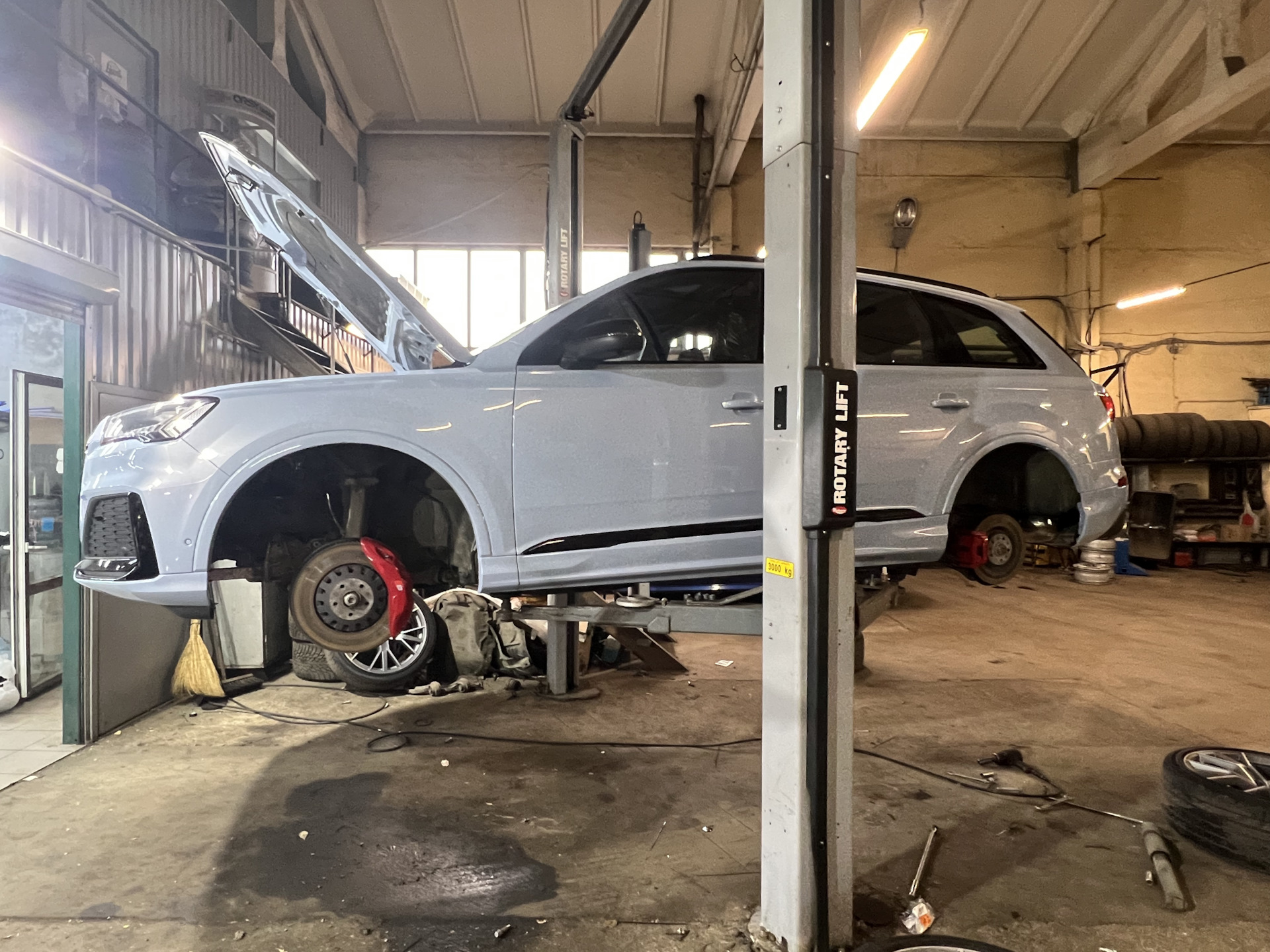 Фото в бортжурнале Audi Q7 (2G)