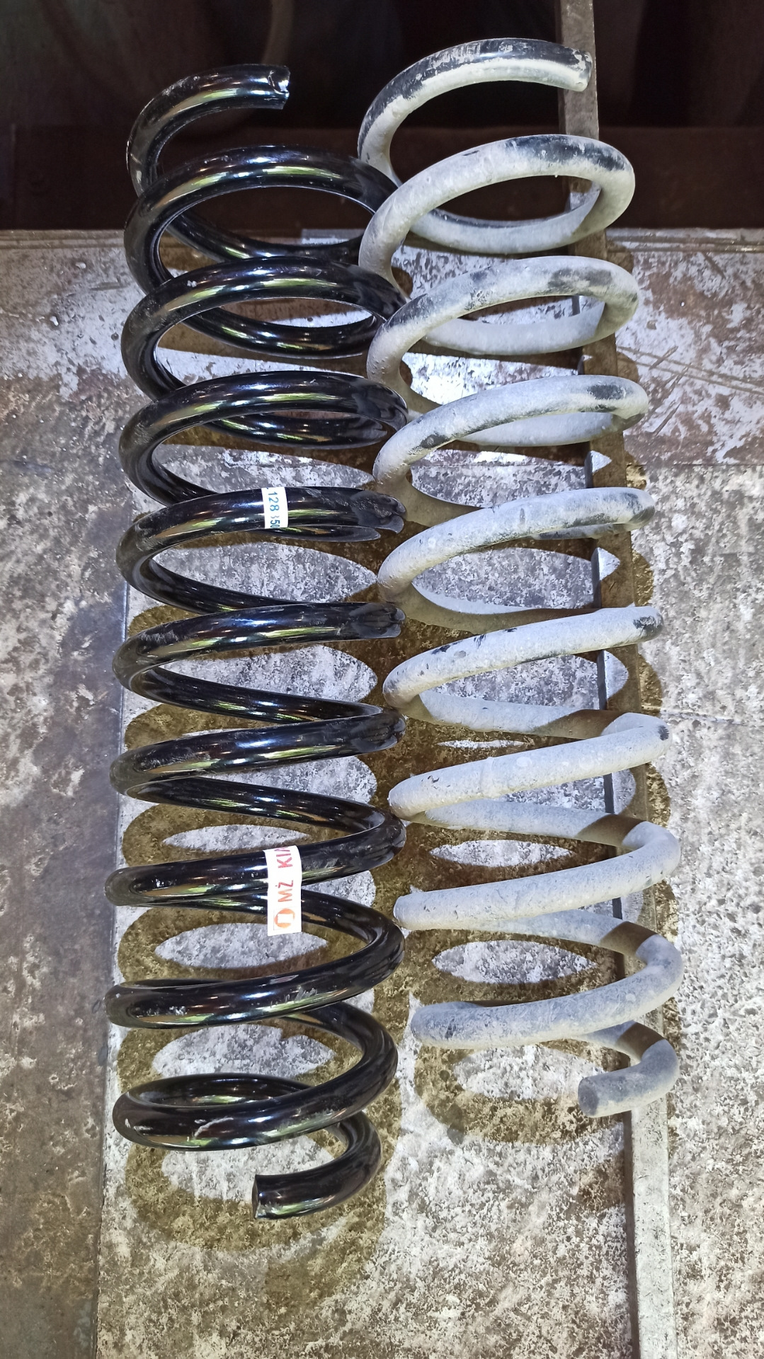 Замена задних амортизаторов и пружин. Hyundai i30 2012 — Hyundai i30 ...