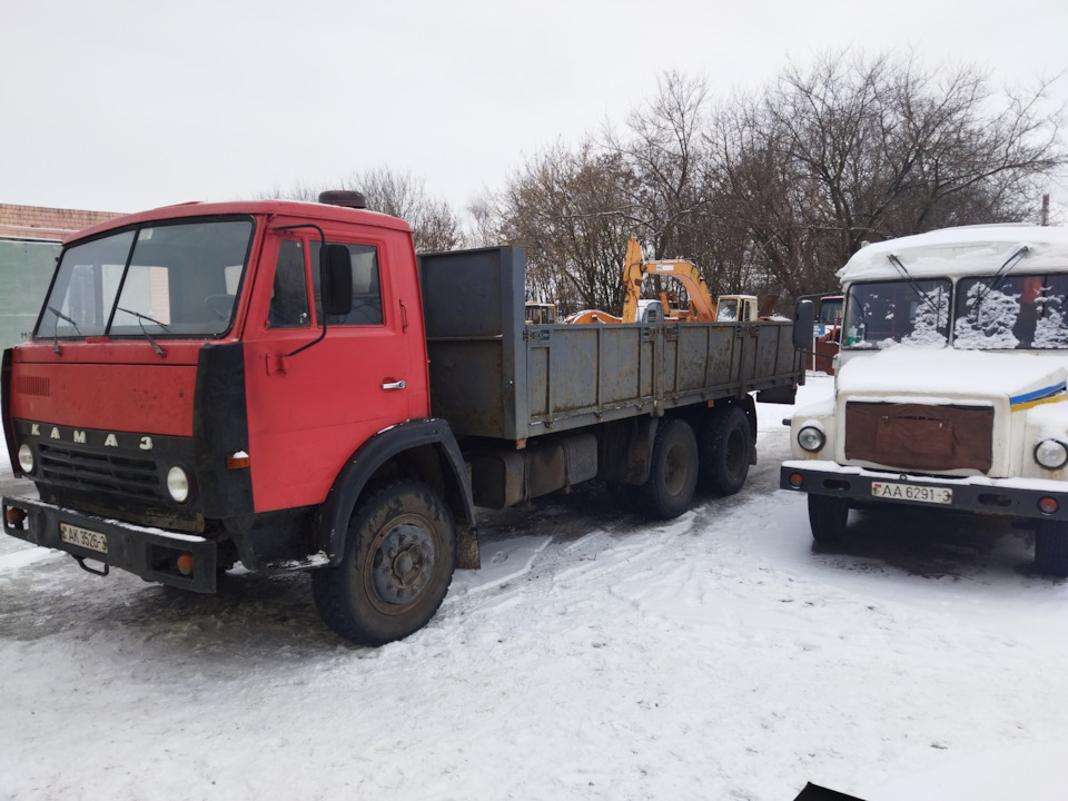 Катаюсь, работаю — КамАЗ 53213 маленький дальнобойщик, 9,9 л, 1990 года ...