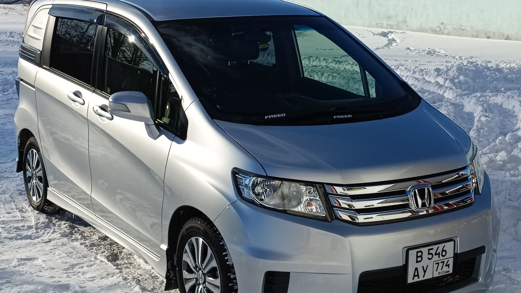 Honda Freed Spike 1.5 бензиновый 2012 | на DRIVE2