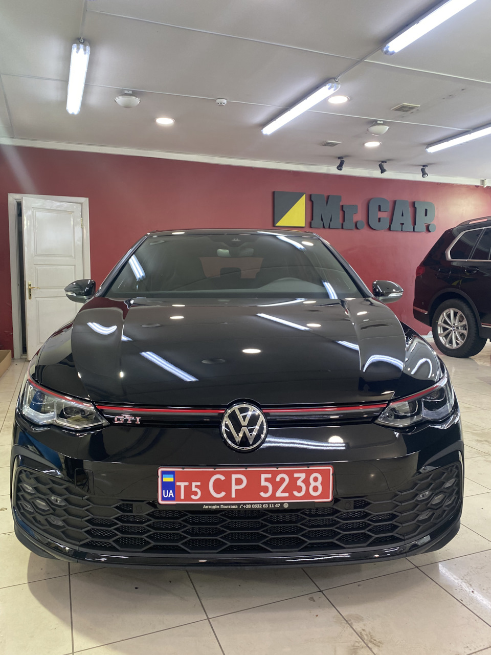 Бронепленка + керамика. — Volkswagen Golf Mk8 GTI, 2 л, 2021 года | мойка |  DRIVE2