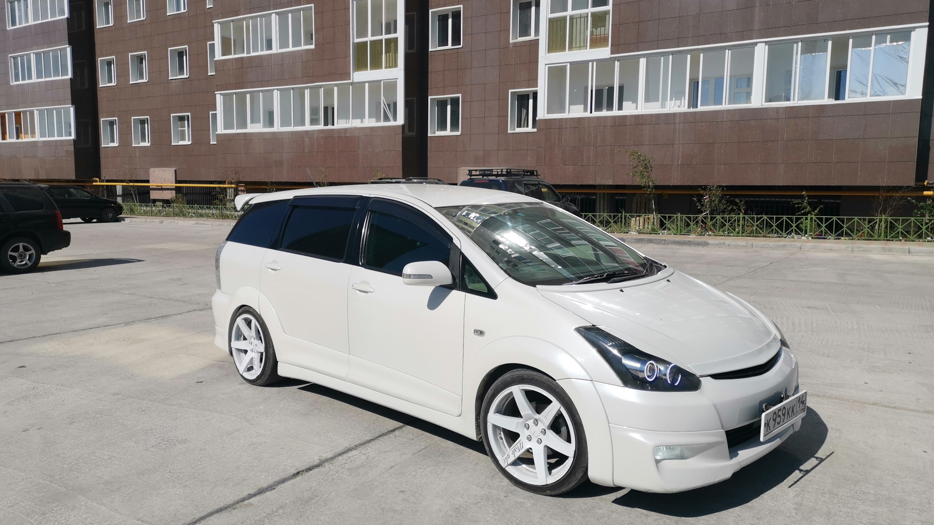 Toyota Wish (AE10) 1.8 бензиновый 2007 | ИРБИС (Снежный Барс) на DRIVE2