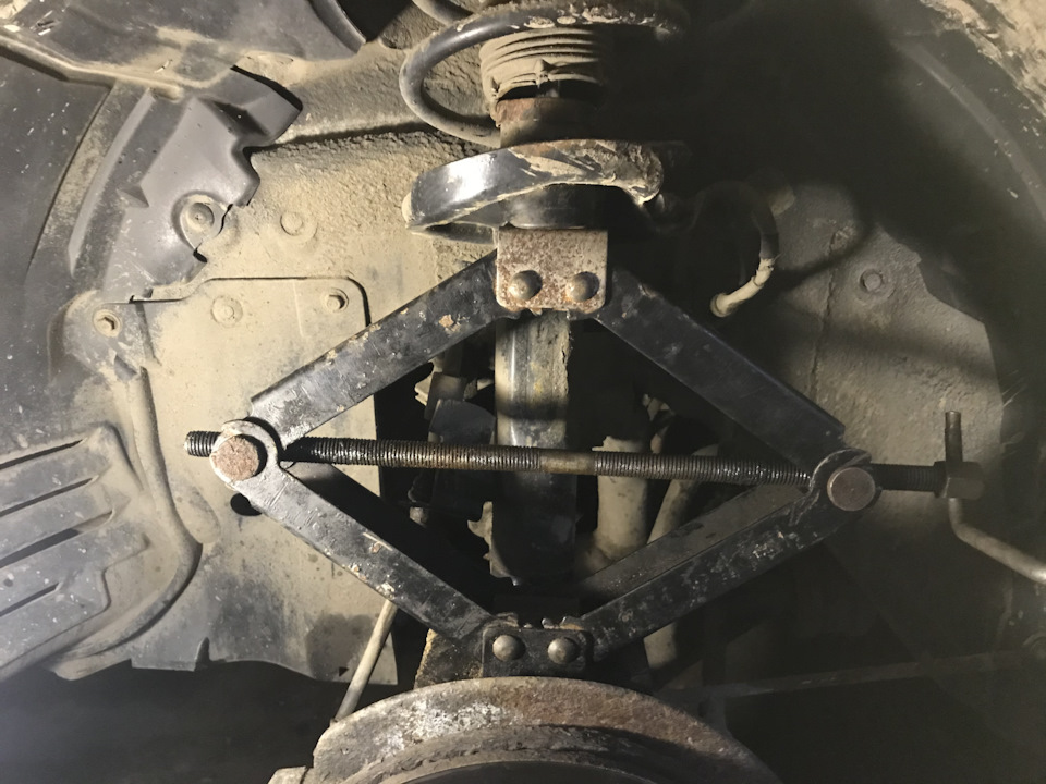 Фото в бортжурнале Mazda 3 (1G) BK