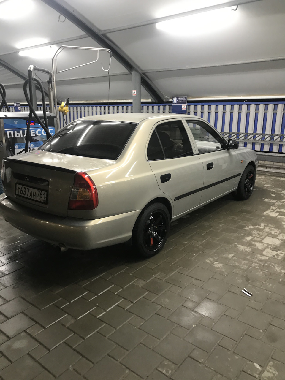 Занижение — Hyundai Accent (3G), 1,5 л, 2008 года | тюнинг | DRIVE2