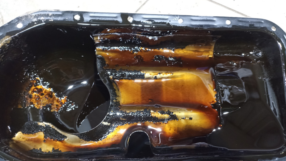 Загорелась лампочка давления масла! — Lada Гранта лифтбек, 1,6 л, 2014 ...