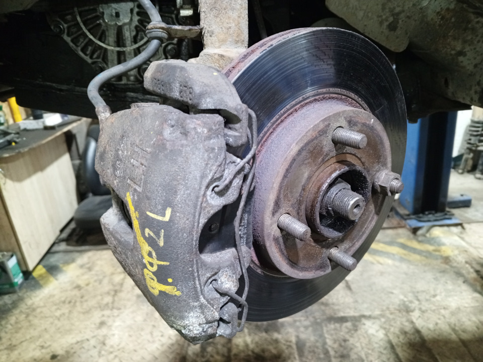 Фото в бортжурнале Ford Focus Sedan II