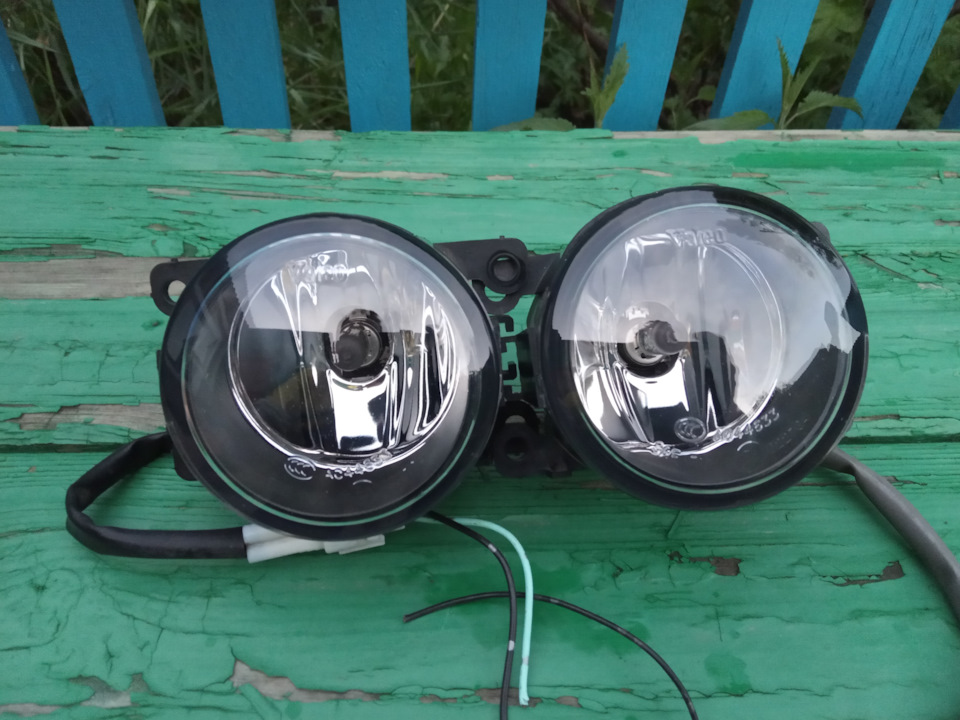 Что и требовалось доказать: имеем почти девственные ПТФ за по сути небольшие деньги. — Mazda AZ-Wagon