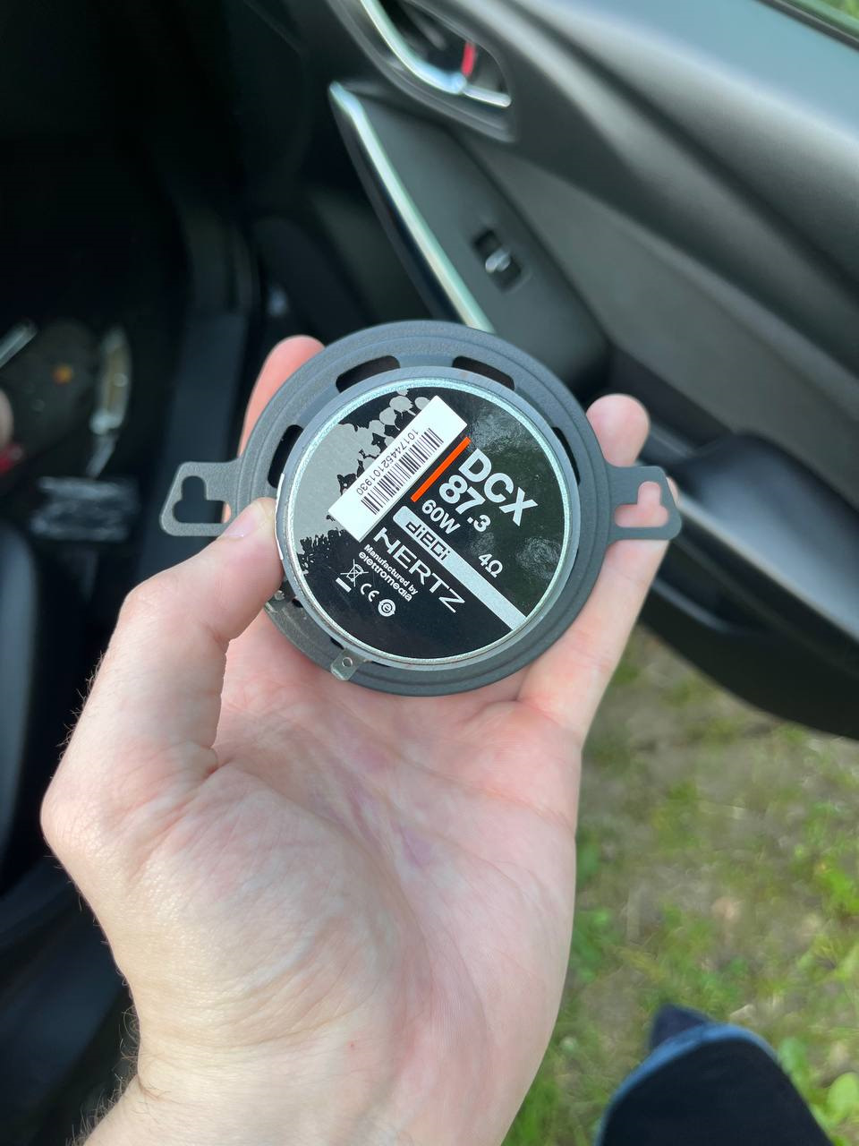 Установка высокочастотных динамиков (твитеров) — Mazda 6 (3G) GJ, 2 л ...