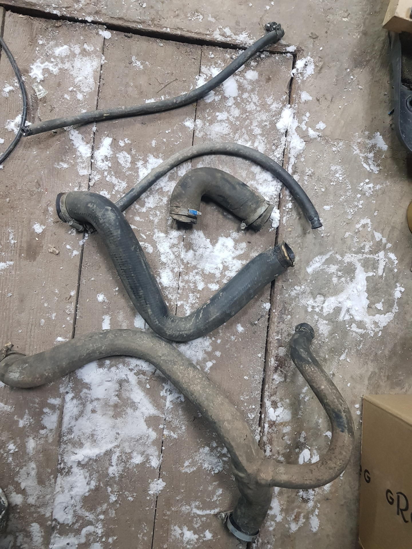 Замена всех шлангов и хомутов системы охлаждения — LADA Калина седан, 1 ...