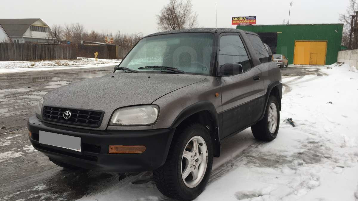 Toyota RAV4 (I) 2.0 бензиновый 1995 | 4 WD, МКПП, 