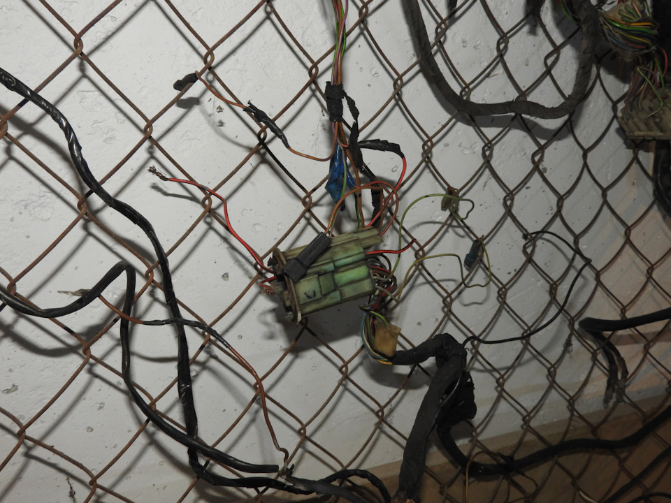 Фото в бортжурнале BMW 3 series (E30)