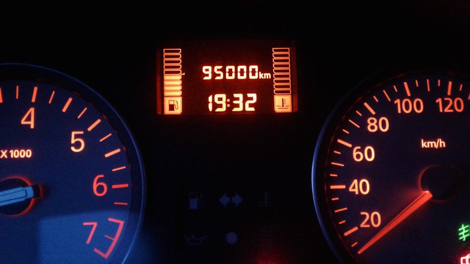 Подскажите по тормазухе?!)) — Renault Logan (1G), 1,6 л, 2010 года ...