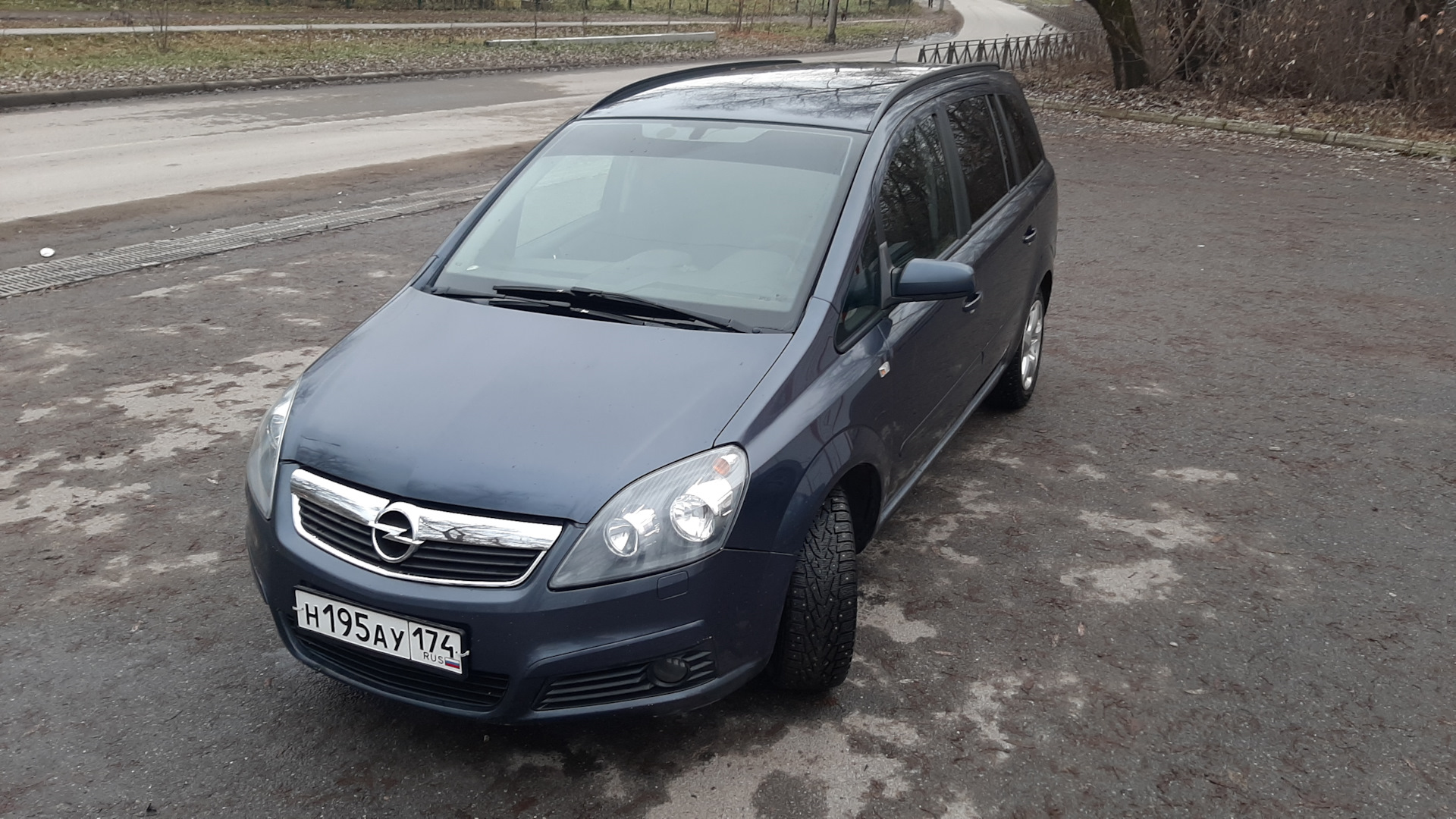 Opel Zafira B 1.8 бензиновый 2007 | Продана на DRIVE2