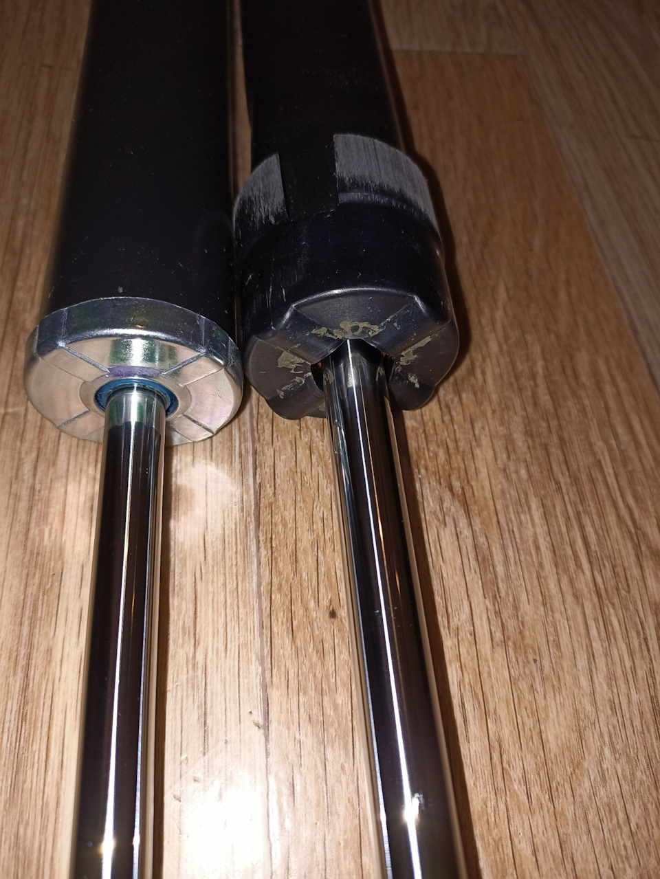 SACHS 315 150 и FORD 1 754 841 — Ford Fiesta (Mk VI). Запчасти на фото: 315150, 1754841