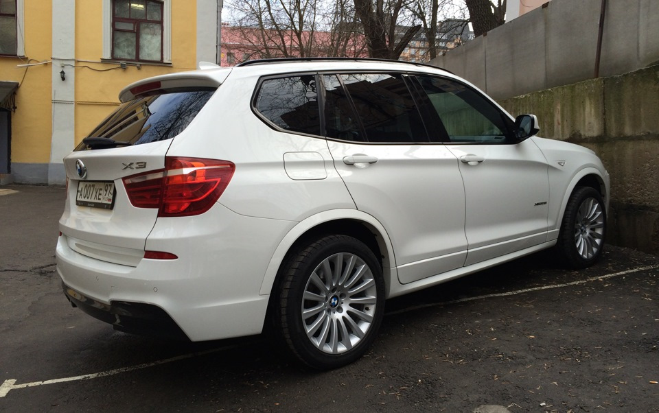 Колеса бмв х3. BMW x3 f25 r19. BMW f25 r19. BMW x3 f25 диски. BMW x3 f25 диски r19.