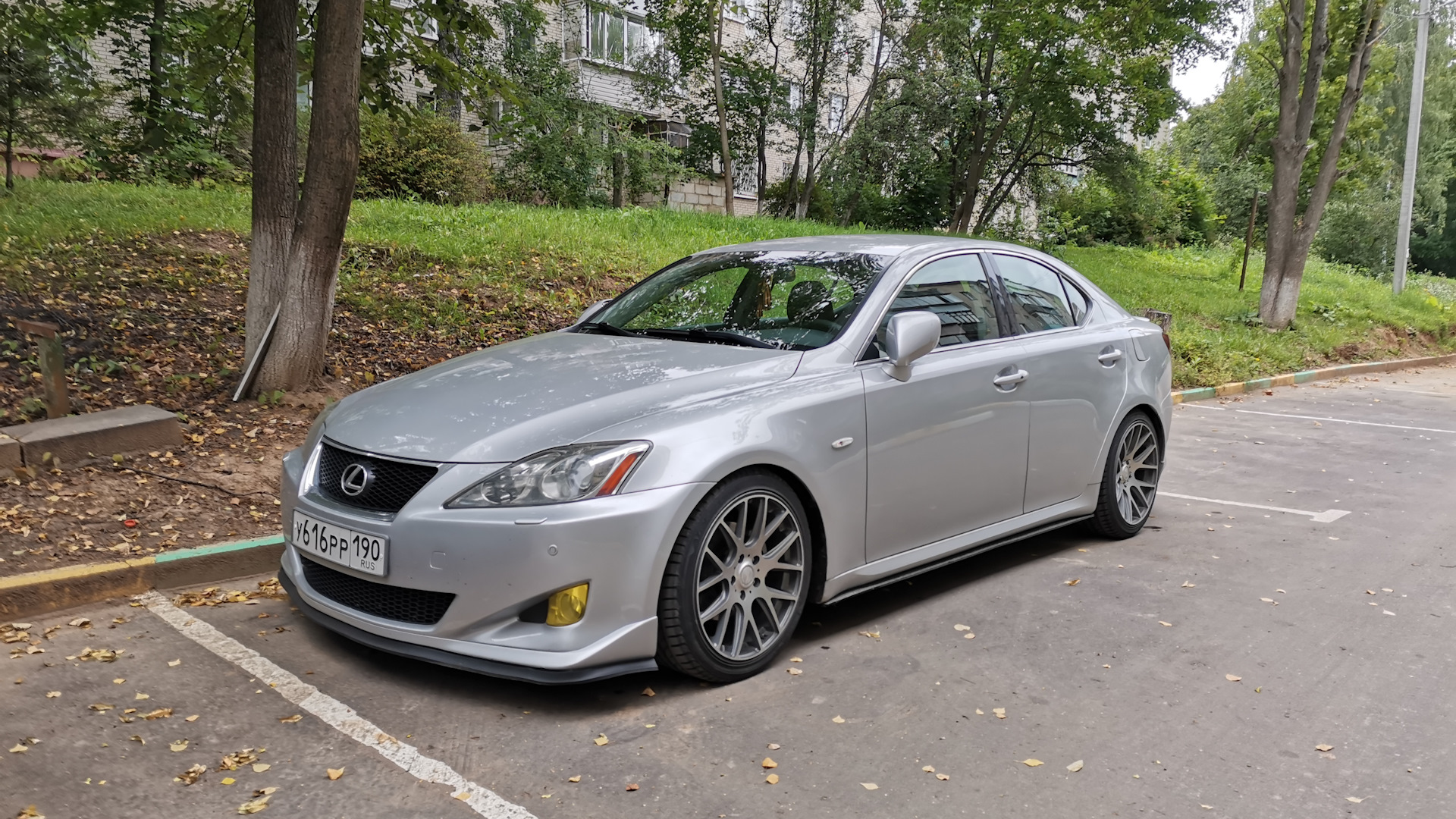 Lexus is250 Nardo Grey