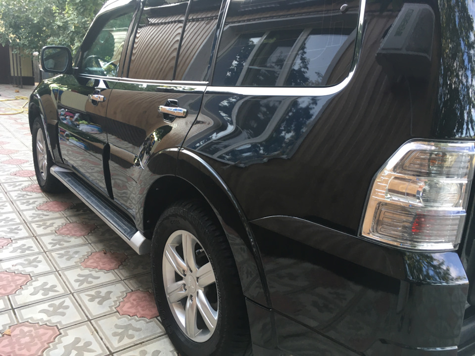 Фото в бортжурнале Mitsubishi Pajero (4G)