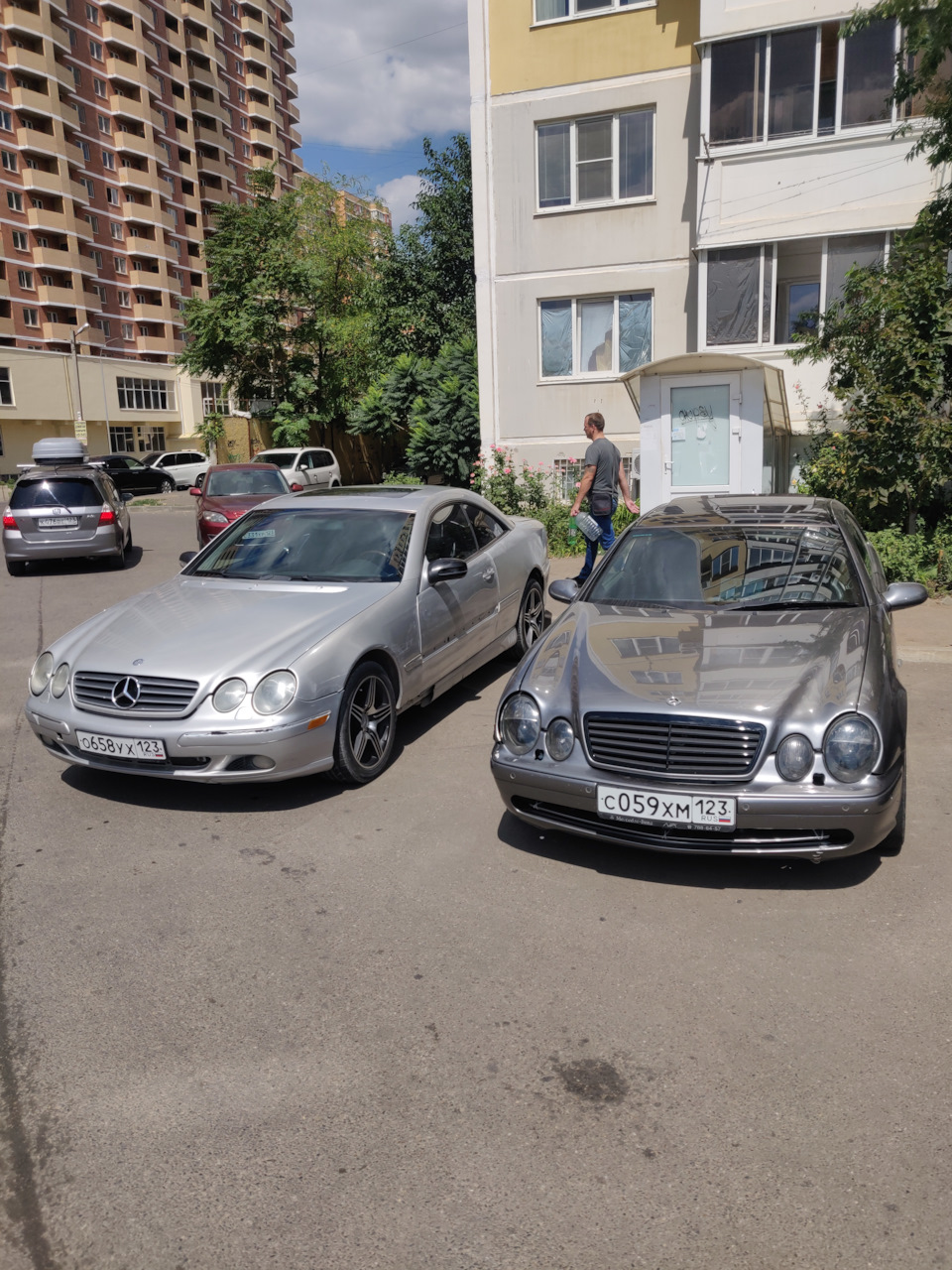 Мало мне одного Мерседеса взял второго) — Mercedes-Benz CLK (W208), 3,2 л,  1998 года | покупка машины | DRIVE2