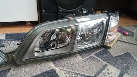 Купить Фары Передние Премьера Р11 Бу