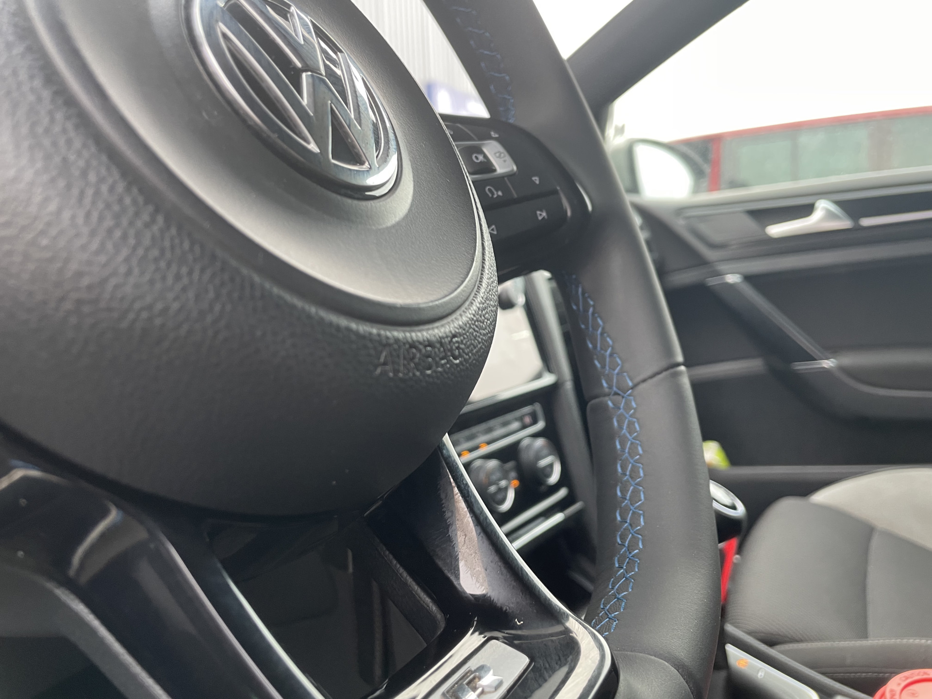 Руль — Volkswagen Golf R Mk7, 2 л, 2014 года | другое | DRIVE2