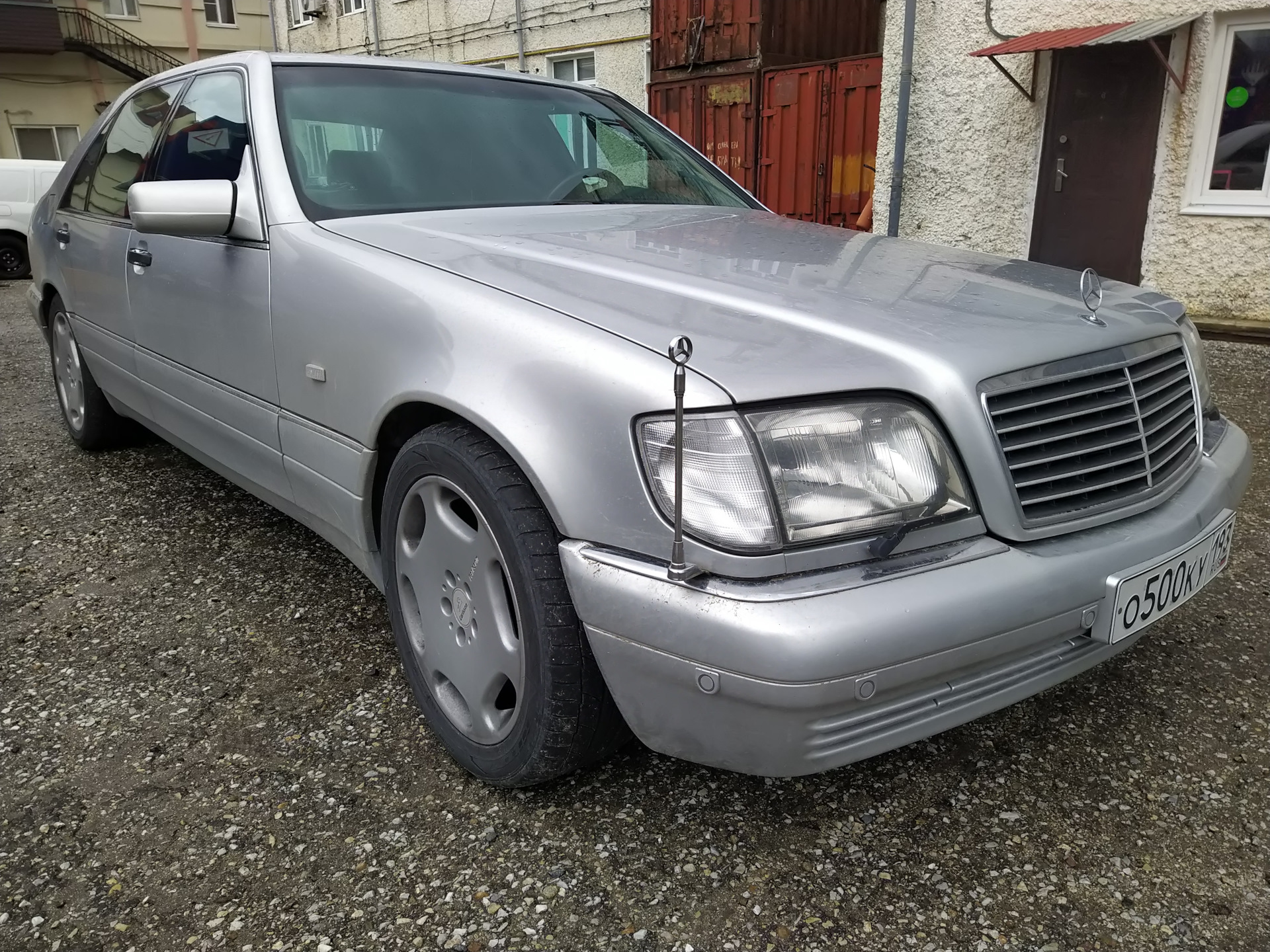 Флагшток W140 — Mercedes-Benz S-Class (W140), 5 л, 1997 года | аксессуары |  DRIVE2