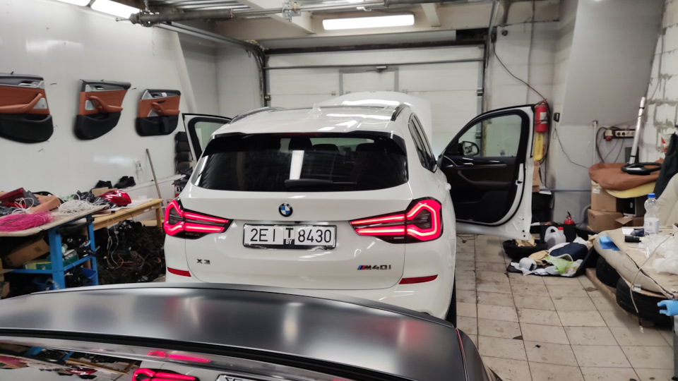 Замена задних фонарей на рестайлинг. — BMW X3 (G01), 3 л, 2018 года ...