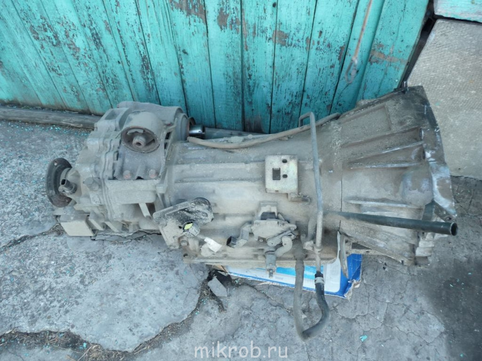 Поменяю акпп на мкпп. Mazda Bongo Friendee 4wd 2.5дизель раздатка. 01p АКПП полноприводная. Мазда Бонго Френди пластмасса салона на АКПП. МКПП вместо АКПП Friendee замена.