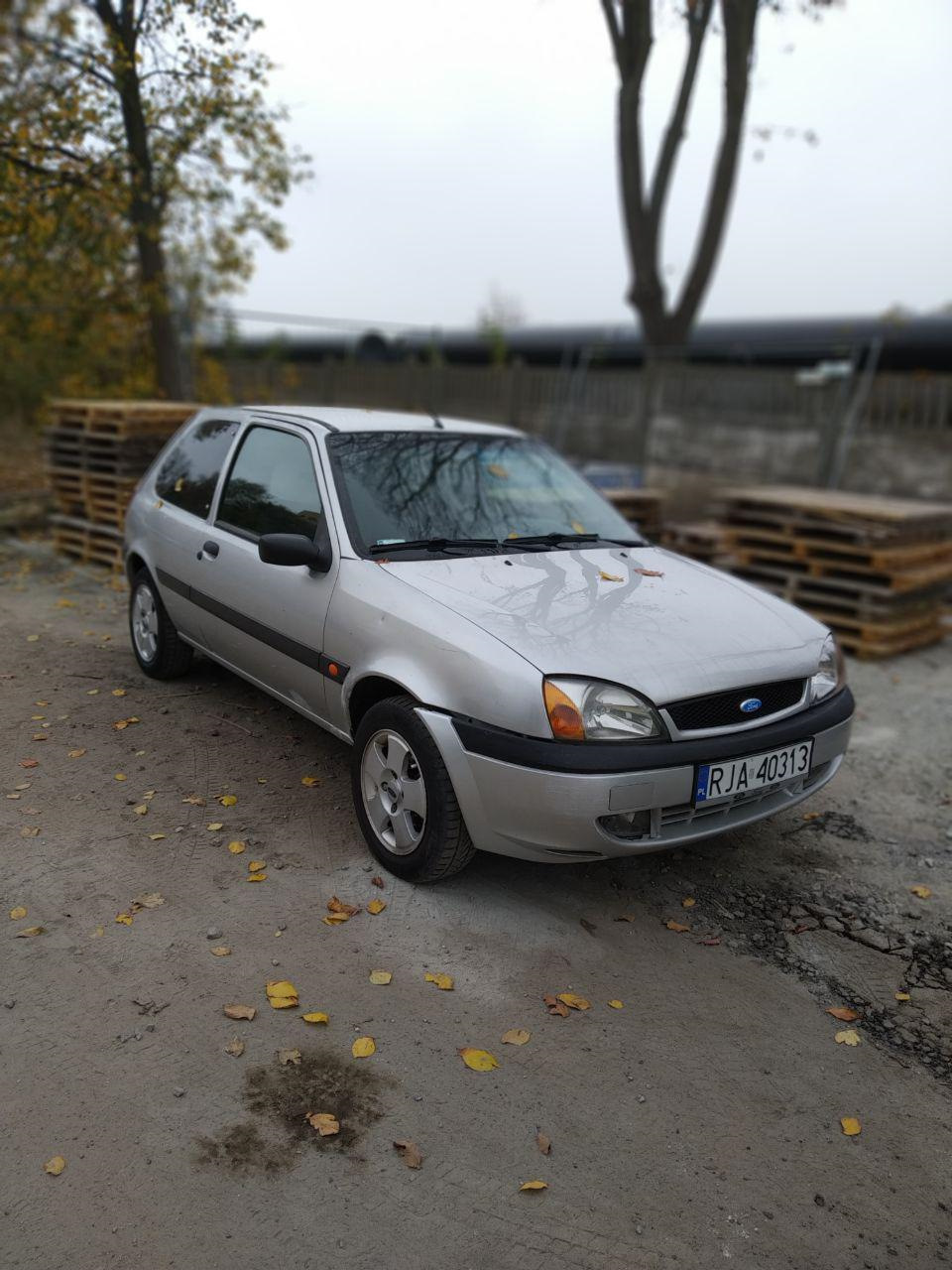 Про машину в целом, для нынешних и будущих собственников. — Ford Fiesta (Mk  IV), 1,3 л, 2001 года | наблюдение | DRIVE2