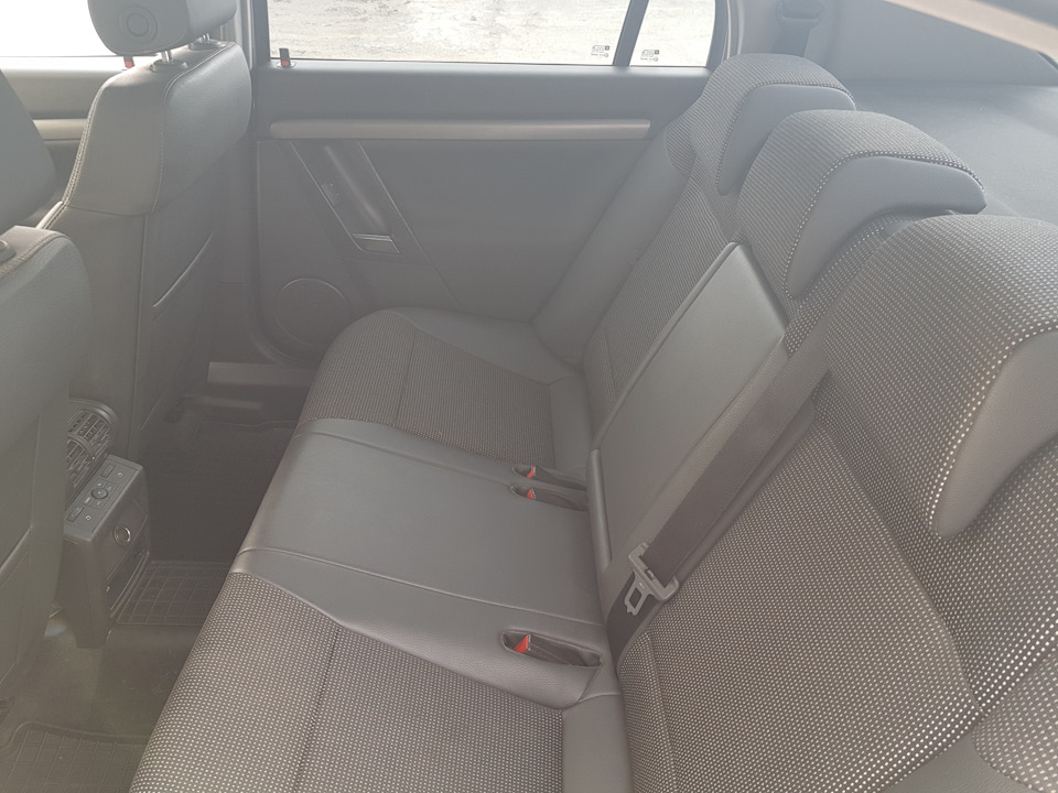 Не срабатывает подсветка салона на открытие дверей — Skoda Superb Mk1 ...