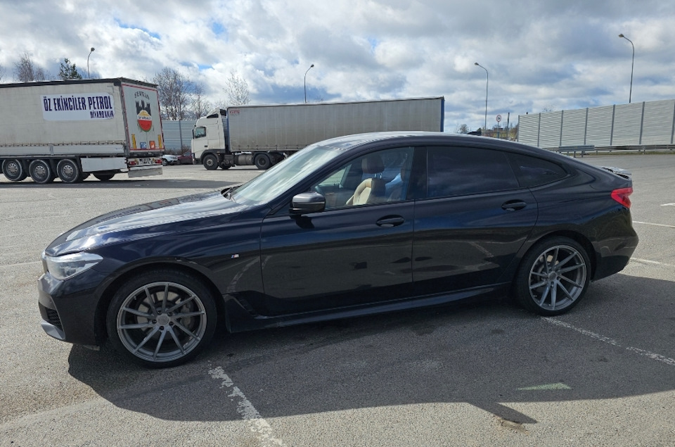 Шины летние Goodyear 255/35 R20, кованые диски 9Jx20 ET25 5x112 на Audi ...