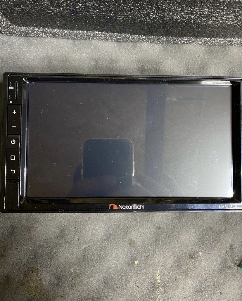 Замена магнитолы на Кадиллак SRX или вопрос зачем CD-changer в 21-ом ...