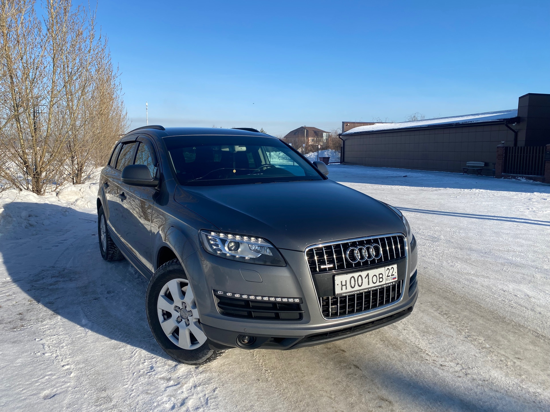 Audi q7 2006 год