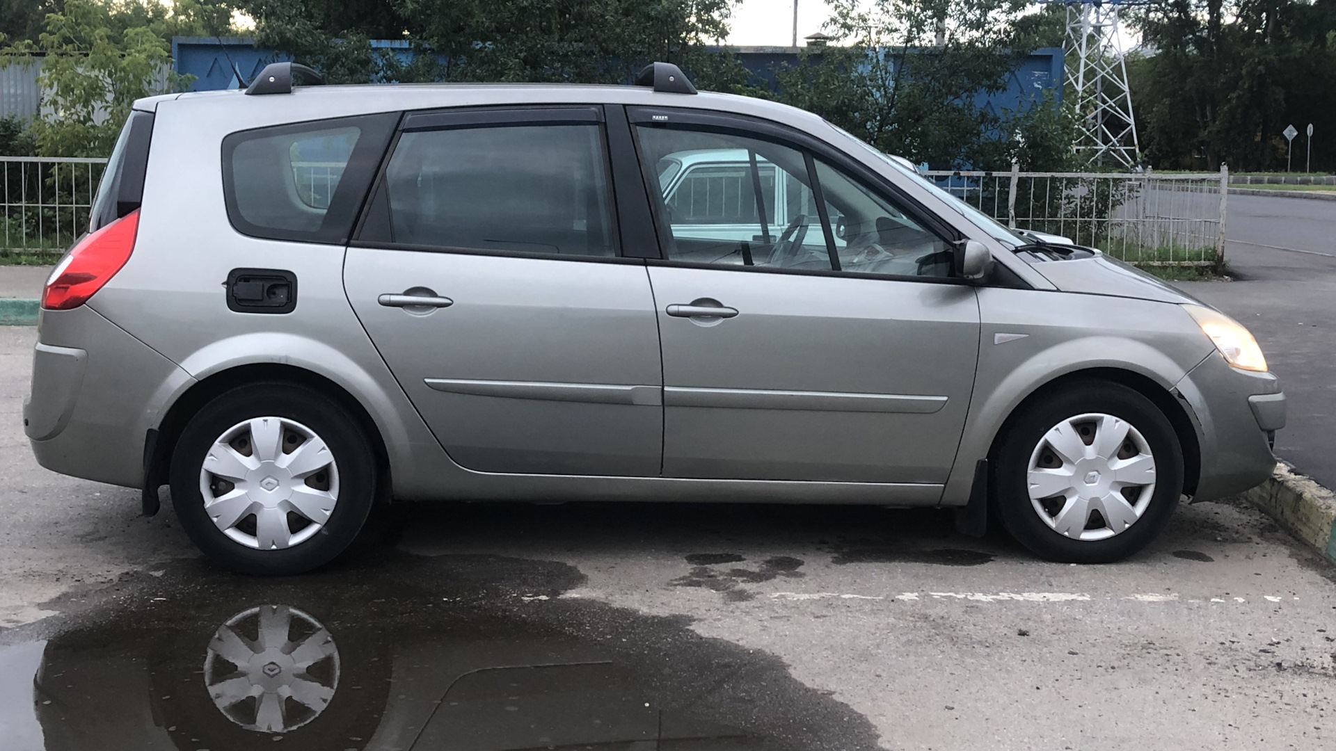 Renault Scenic II 1.6 бензиновый 2007 | на DRIVE2