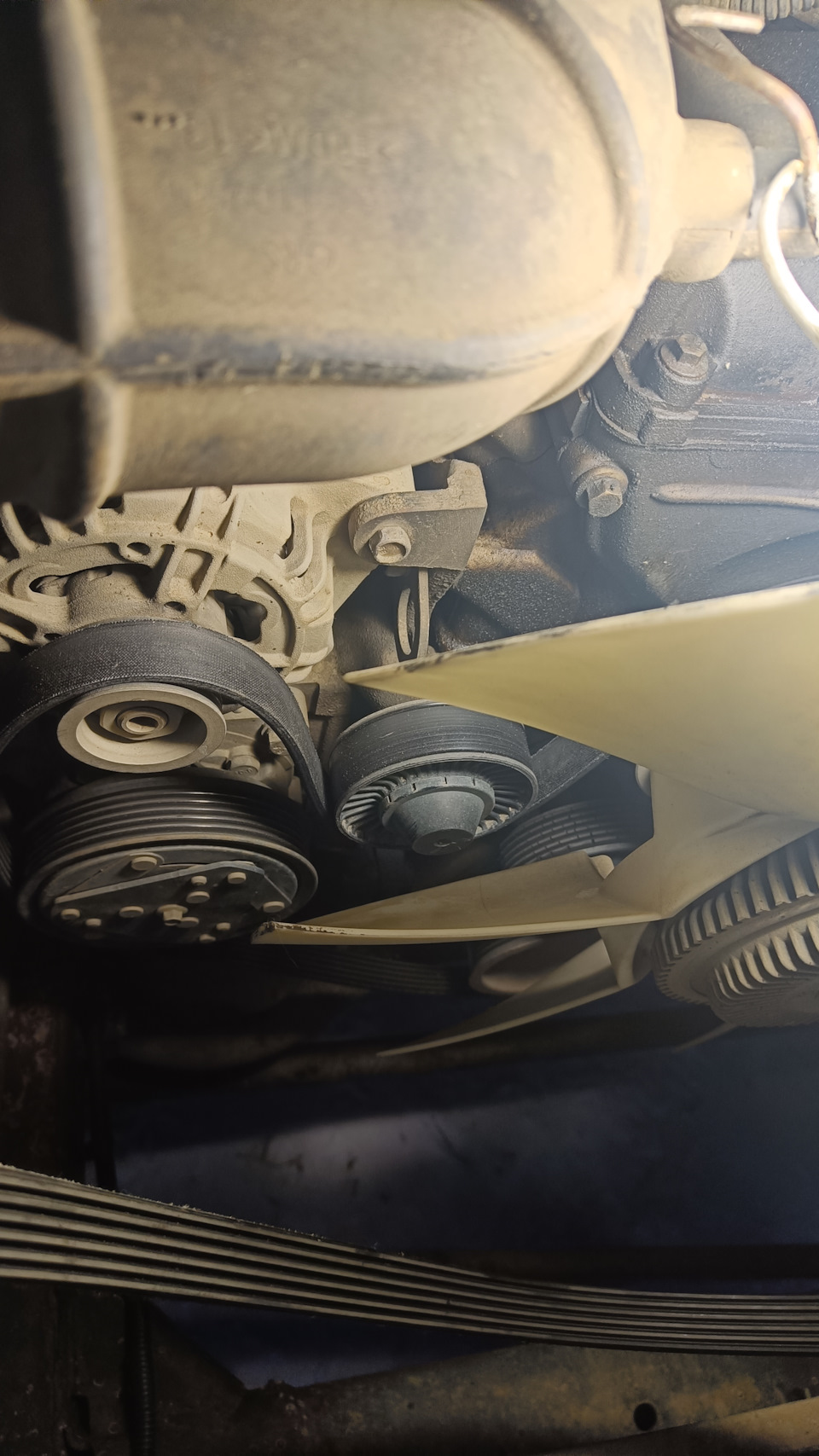 61. Механизм натяжителя ремня всё. — УАЗ Patriot, 2,7 л, 2017 года ...