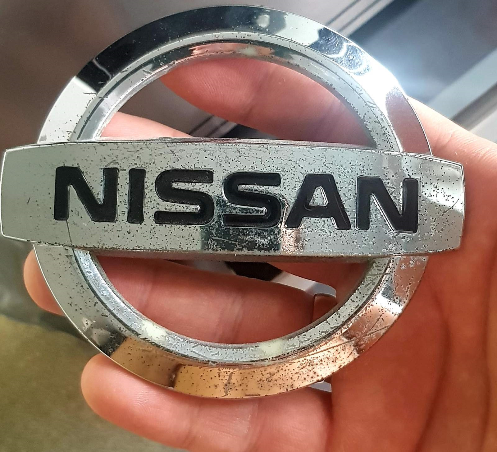 Nissan New logo