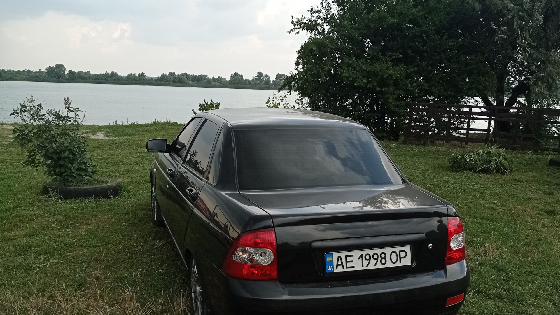 Lada Приора седан 1.6 бензиновый 2008 | Black Panther на DRIVE2