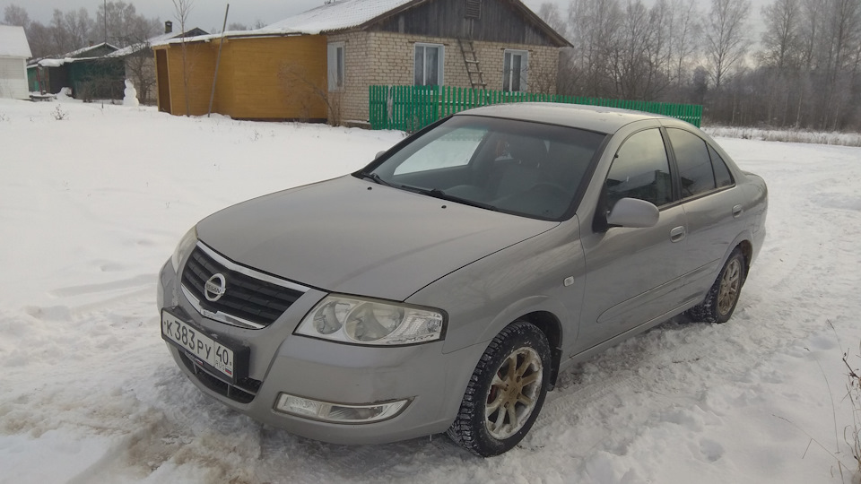 Ниссан классик 2008. Nissan Almera, Классик 2008 фото зимой.