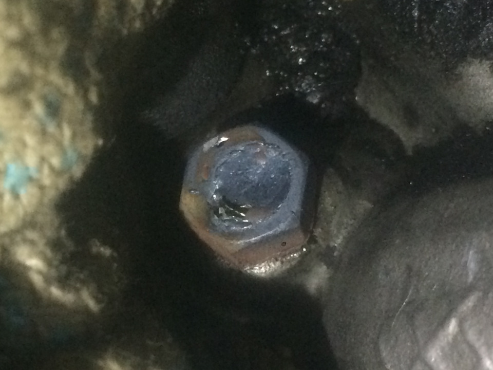 T0AAAgAs7OA 960 Как выкрутить обломанную свечу накаливания