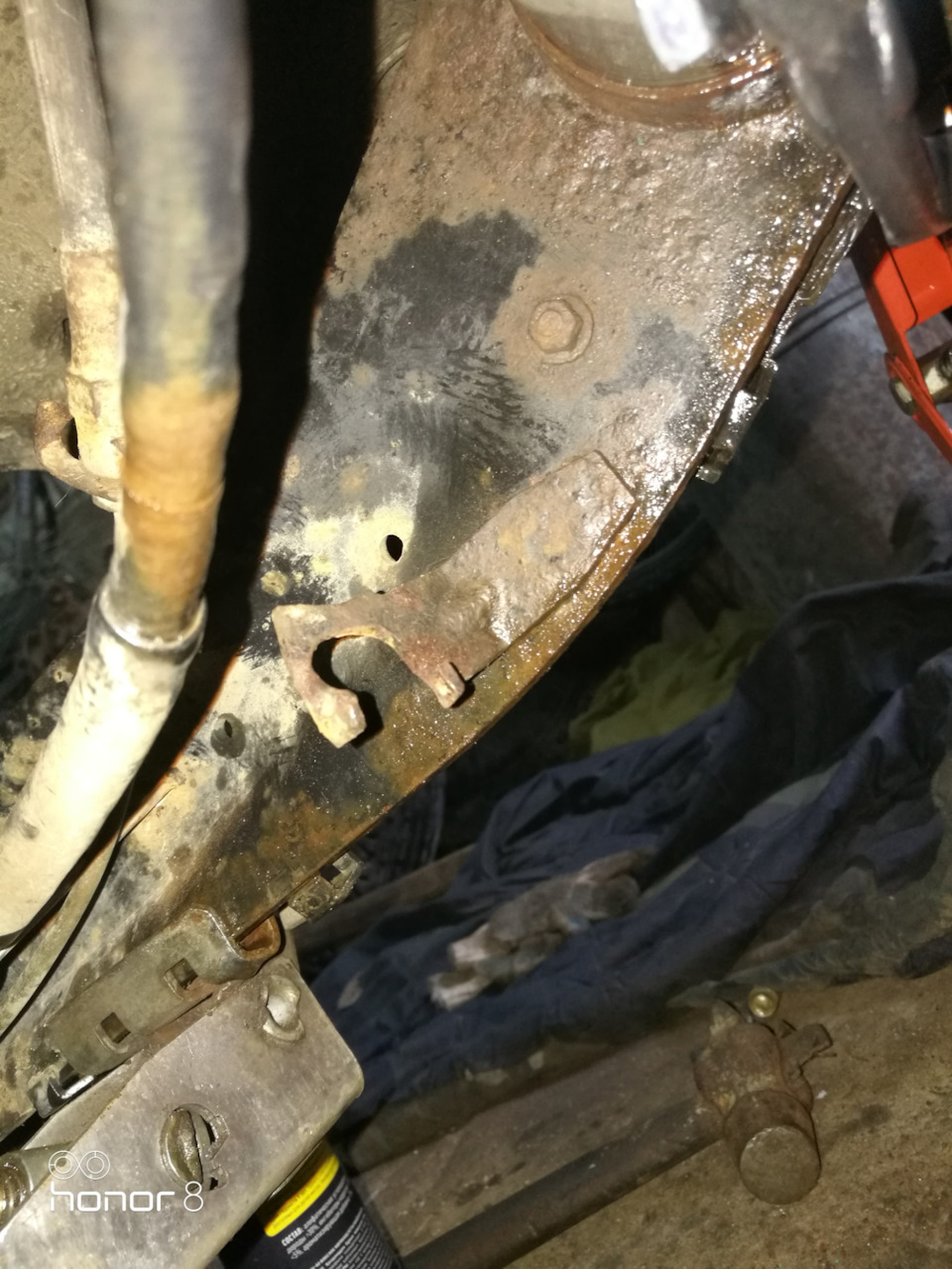 Замена сайлентблока задней балки. — Audi 100 (C4), 2,3 л, 1994 года ...