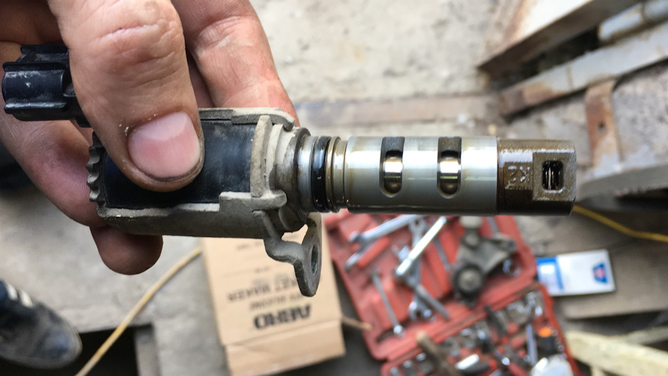 Как снять клапан vvt